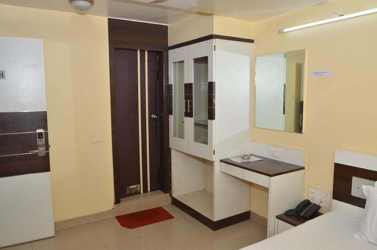 Da Casa Business Hotel Pune Ngoại thất bức ảnh